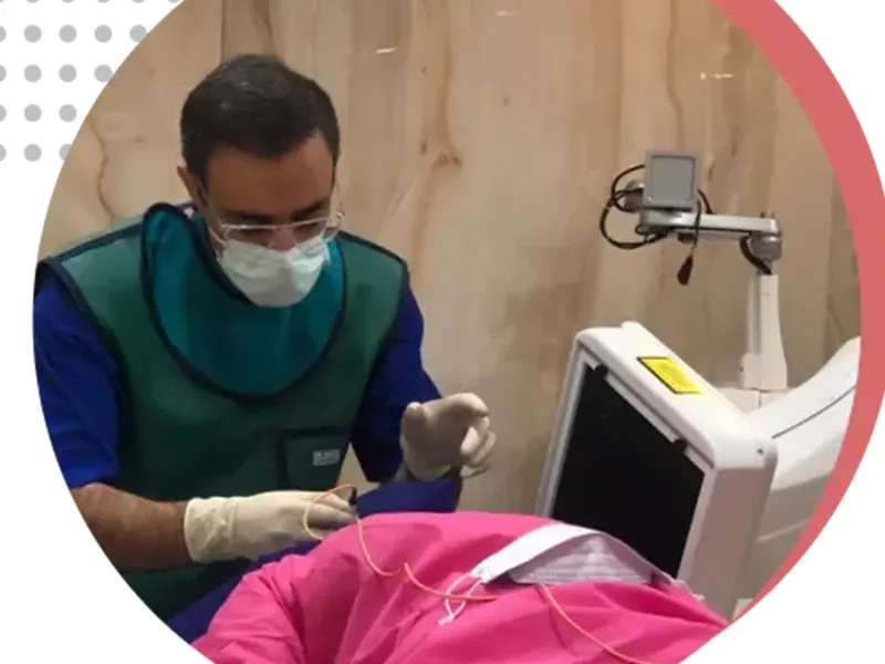 1 + 6 ویژگی بهترین متخصص درد در تهران