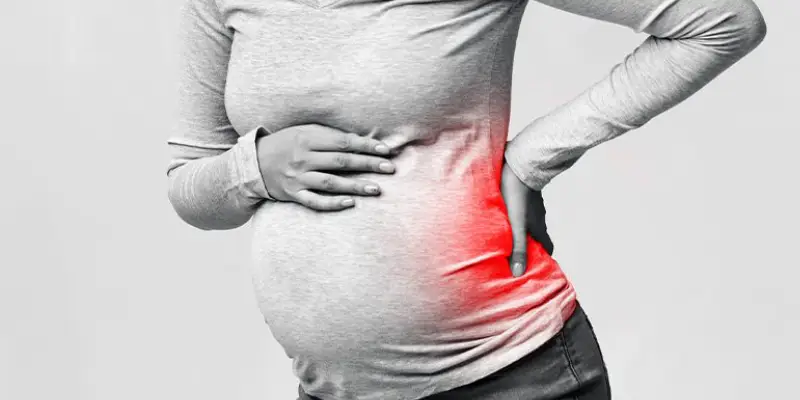 آیا کمردرد از عوارض بارداری است؟